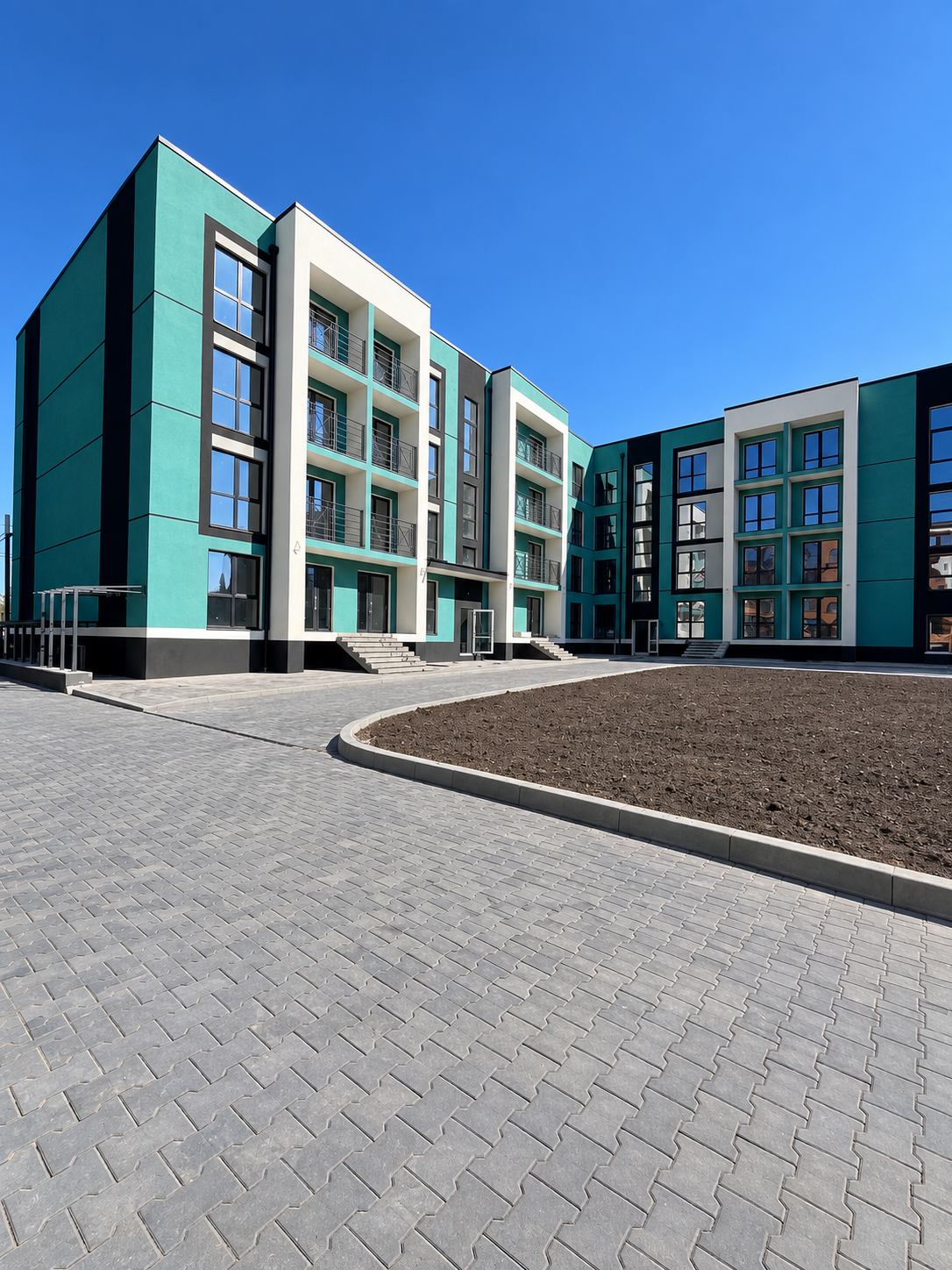 Простір навколо Brickwood 2 змінюється: тривають роботи з благоустрою